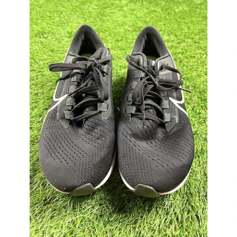 Nike Running Shoes Pegasus 38  Women’s 9.5 Men’s 8 Black Walking Sneakers